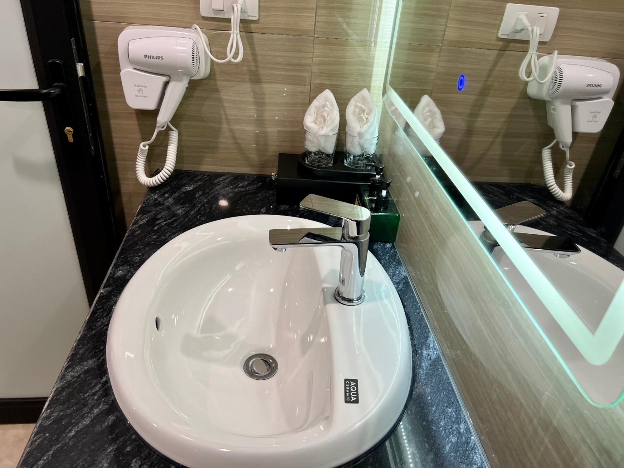 Grand Dragon Noi Bai Hotel 하노이 외부 사진
